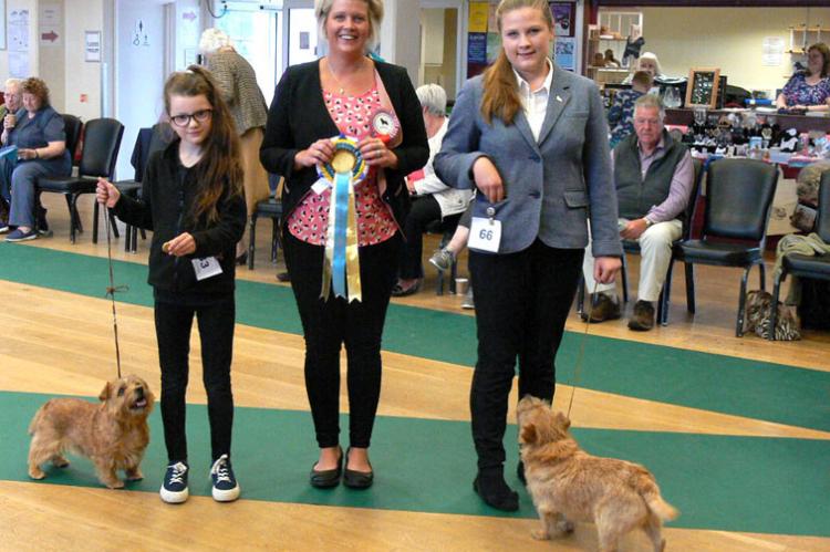 Junior Handling - Sophie Hilditch, winner Class A; Judge Felicity Freer; Isobel West, winner Class B and Best Junior Handler
